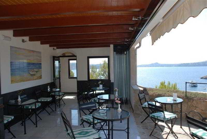 Hotel Petit Cala Fornells Peguera Exterior photo