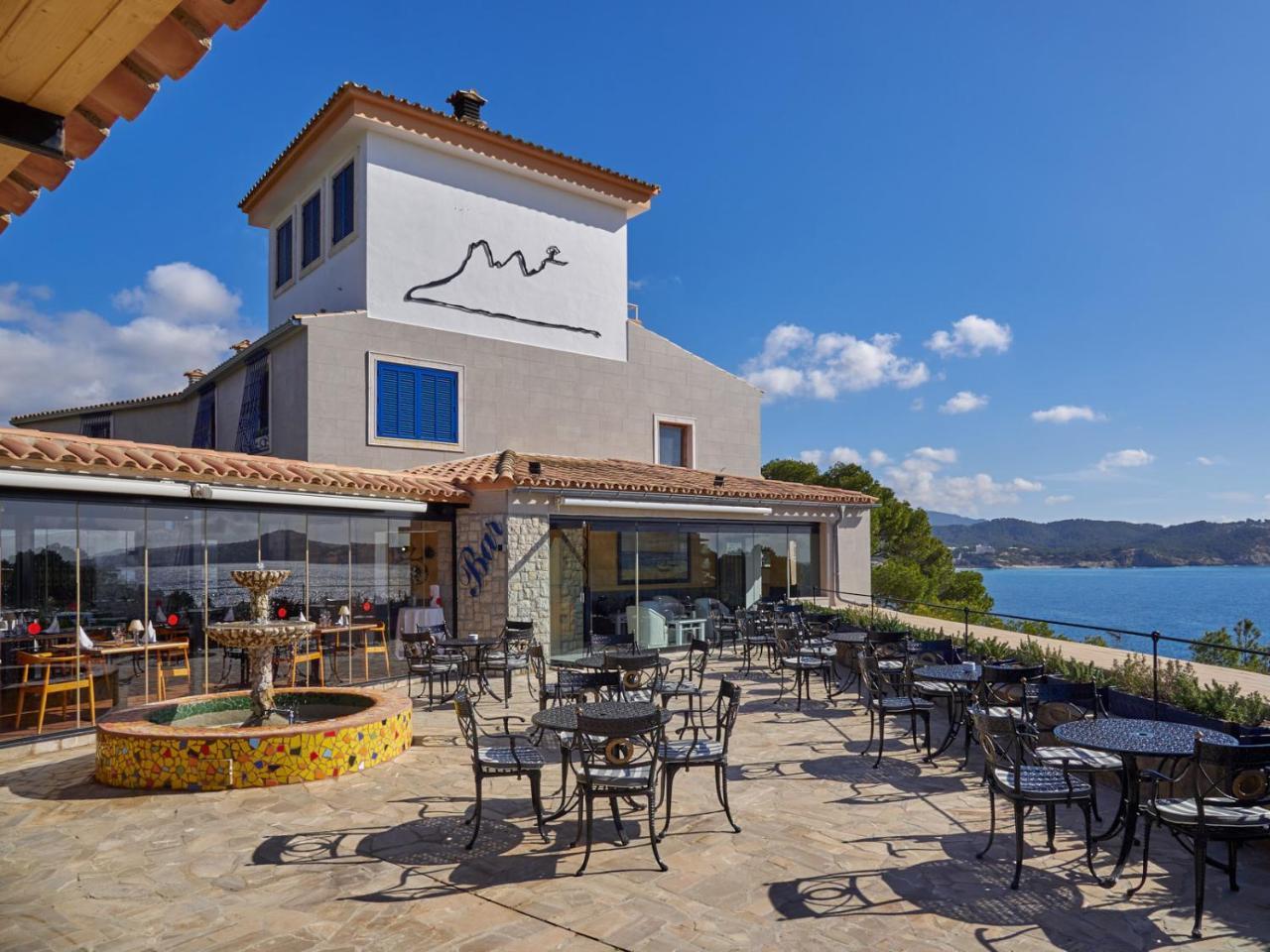 Hotel Petit Cala Fornells Peguera Exterior photo